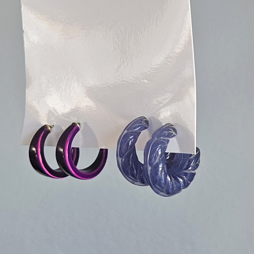 Set of 2 Vintage Hoop Earrings - Purple Metallic & Marbled Acrylic Twisted Hoops